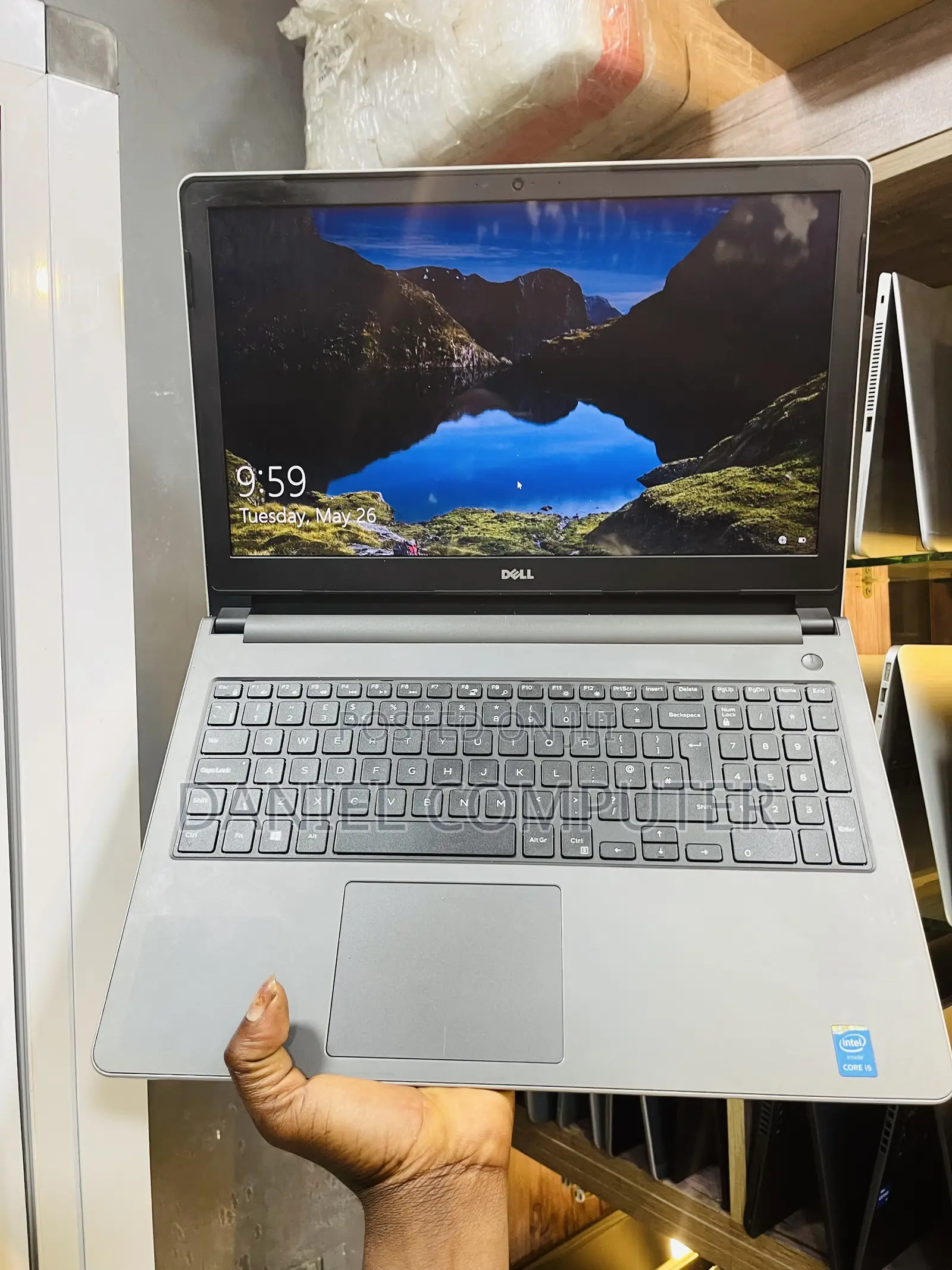 Laptop Dell Inspiron 5558 8GB Intel Core i5 HDD 500GB