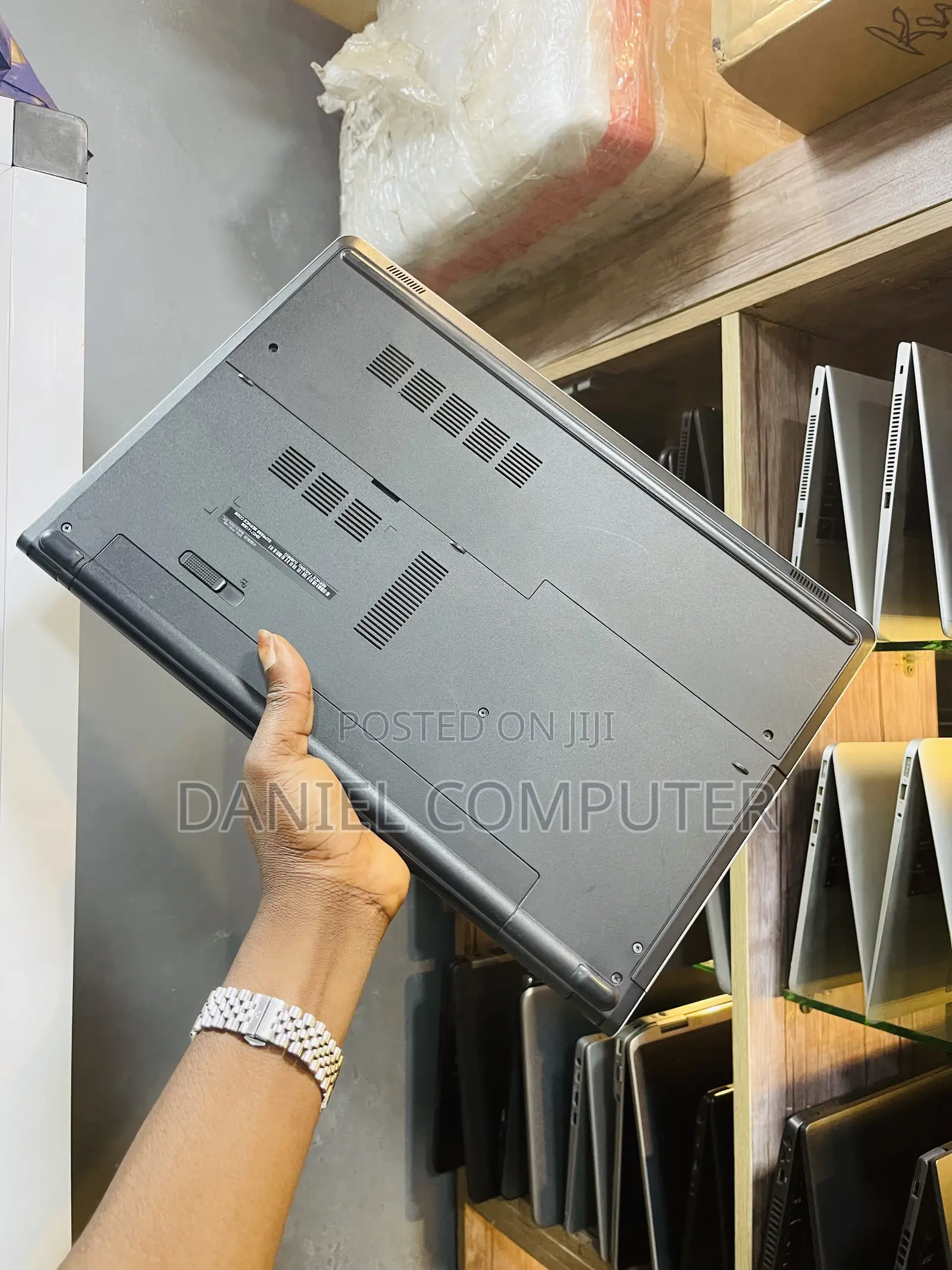 Laptop Dell Inspiron 5558 8GB Intel Core i5 HDD 500GB