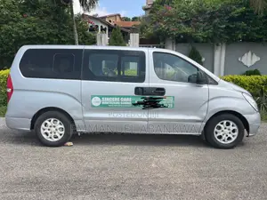 Hyundai H1 2015 Silver