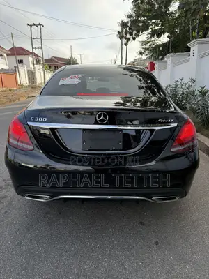 Mercedes-Benz C300 Base C300 AWD 4MATIC Sedan 2019 Black