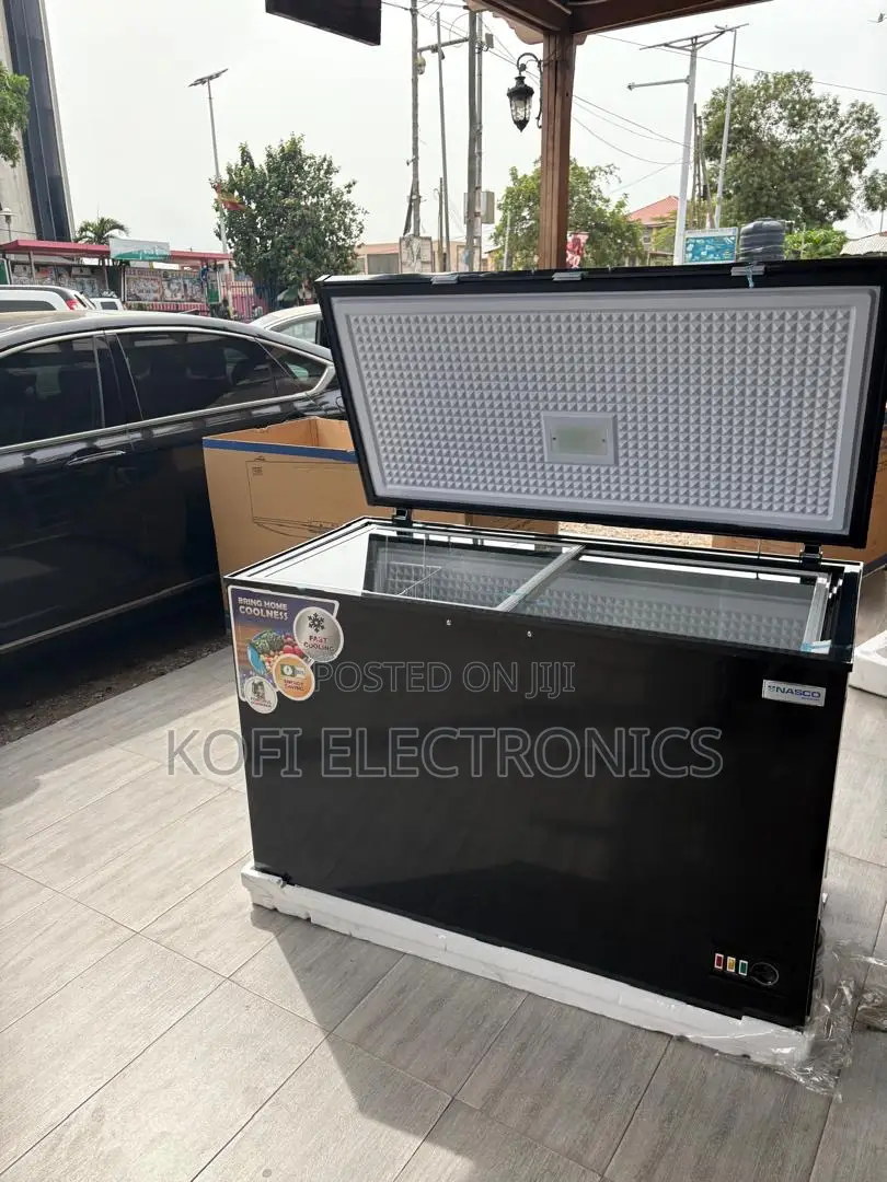 Nasco 400l Black Freezer for Long-Lasting Freshness