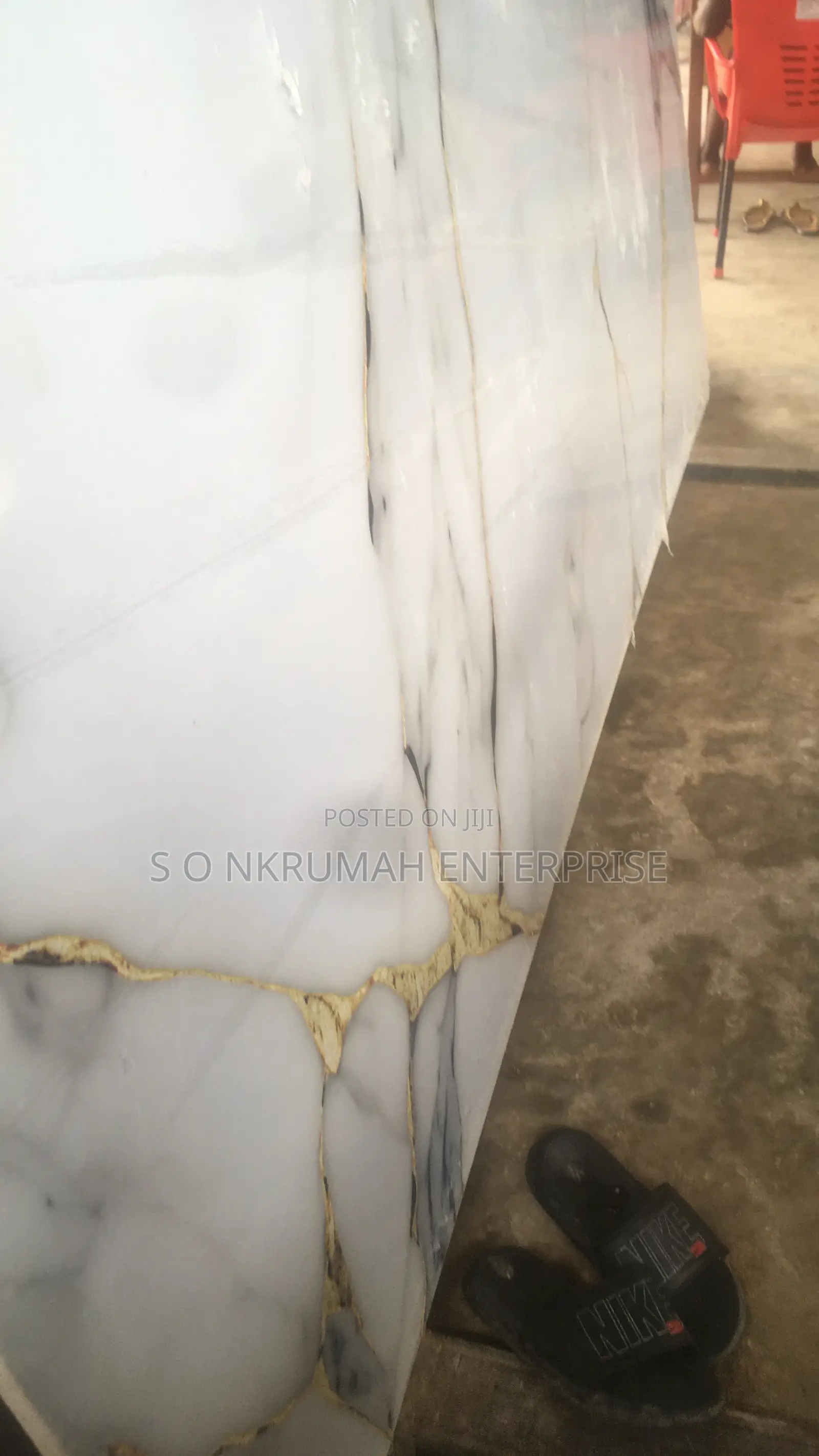Quartz and Marble for Kitchen Countertops. Size: 9 Feet by 6 Feet