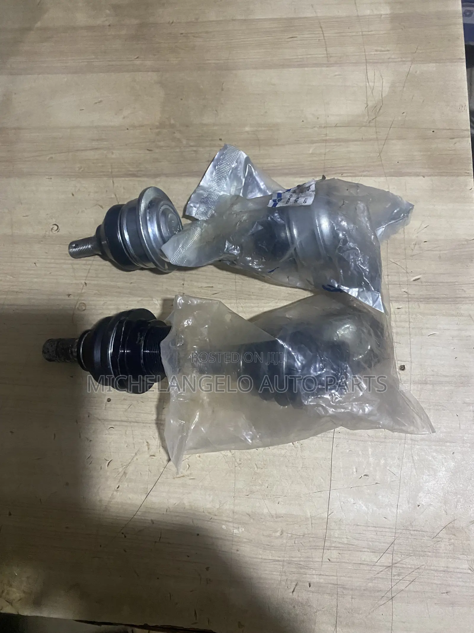 Balljoint Nissan Hardbody 4x4 Top Down