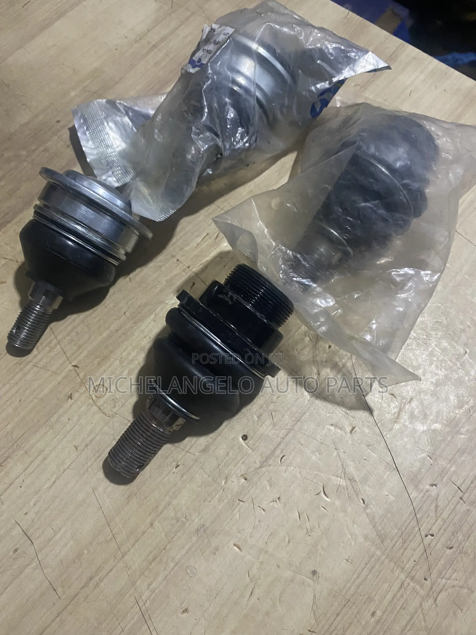 Balljoint Nissan Hardbody 4x4 Top Down