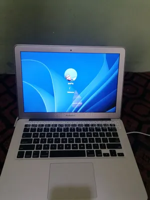Laptop Apple MacBook 2011 4GB Intel Core i5 SSD 128GB