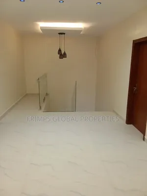 4bdrm House in Exhibition for sale
