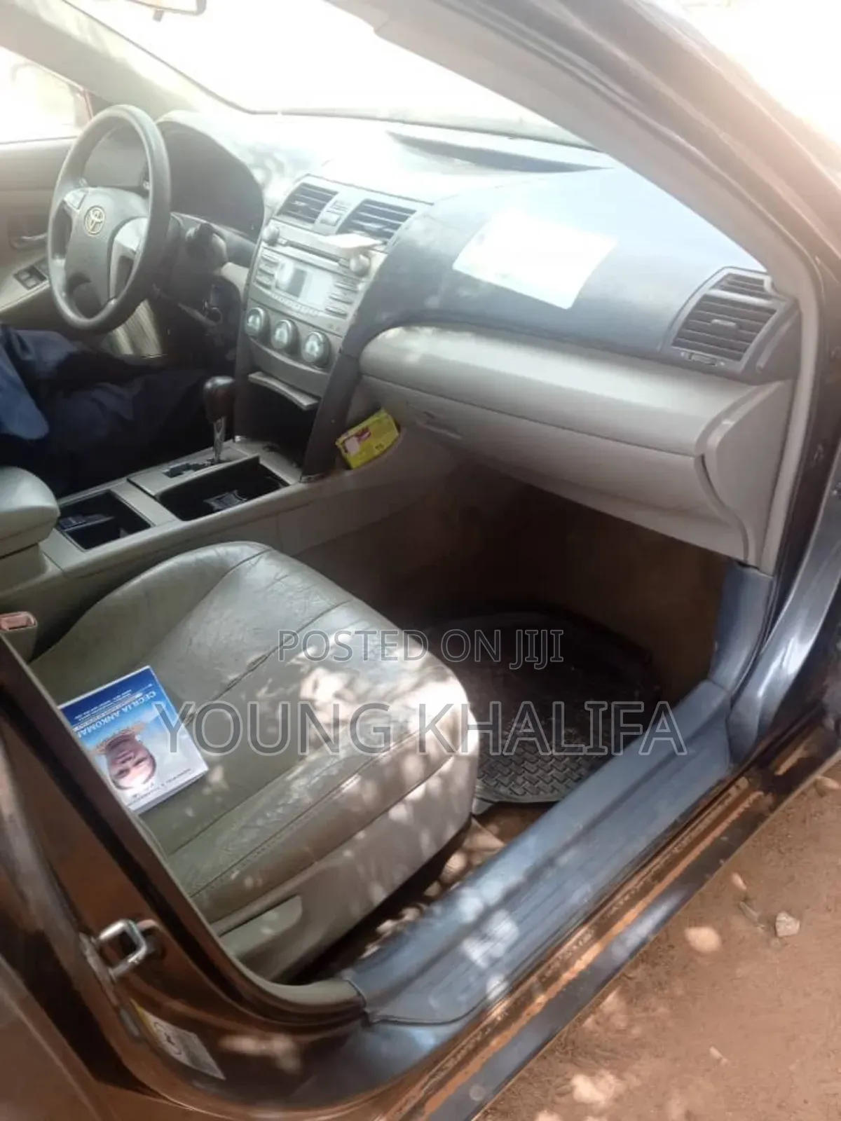 Toyota Camry 2010 Gray