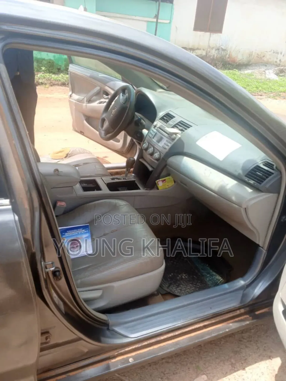 Toyota Camry 2010 Gray