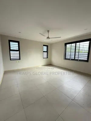 3bdrm House in Ga East Municipal for sale