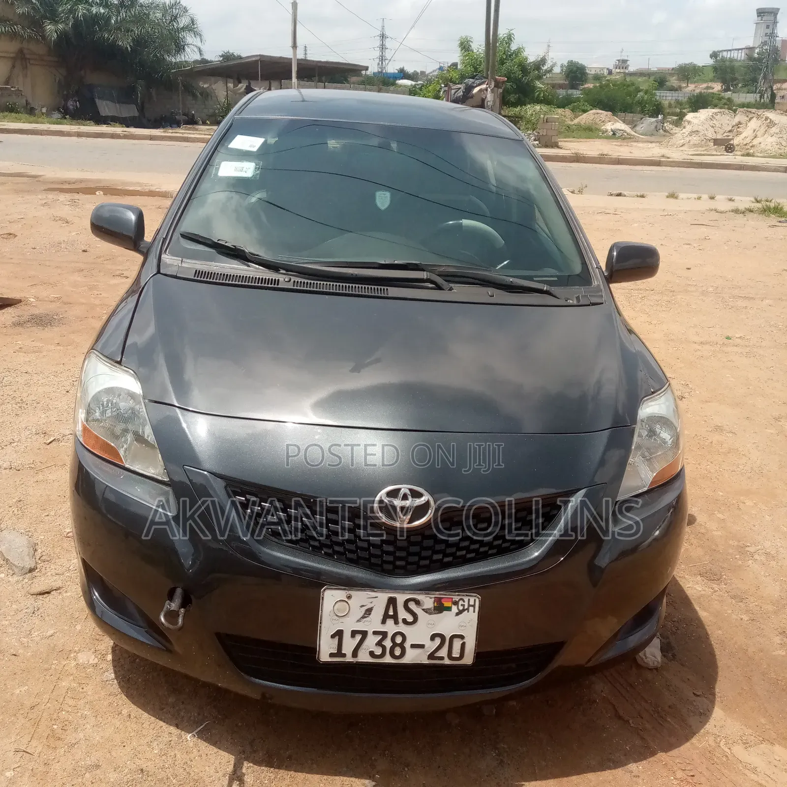 Toyota Yaris 2010 Gray