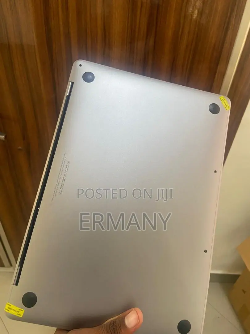 Laptop Apple MacBook Pro 2019 8GB Intel Core i5 SSD 256GB