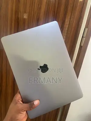 Laptop Apple MacBook Pro 2019 8GB Intel Core i5 SSD 256GB
