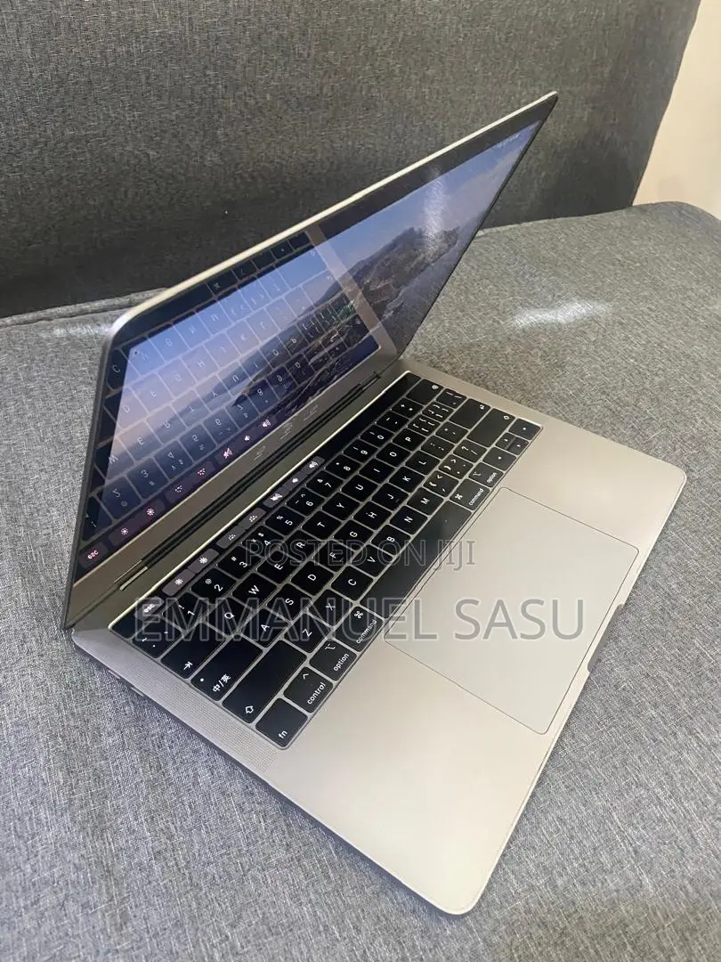 Laptop Apple MacBook Pro 2019 8GB Intel Core i5 SSD 256GB