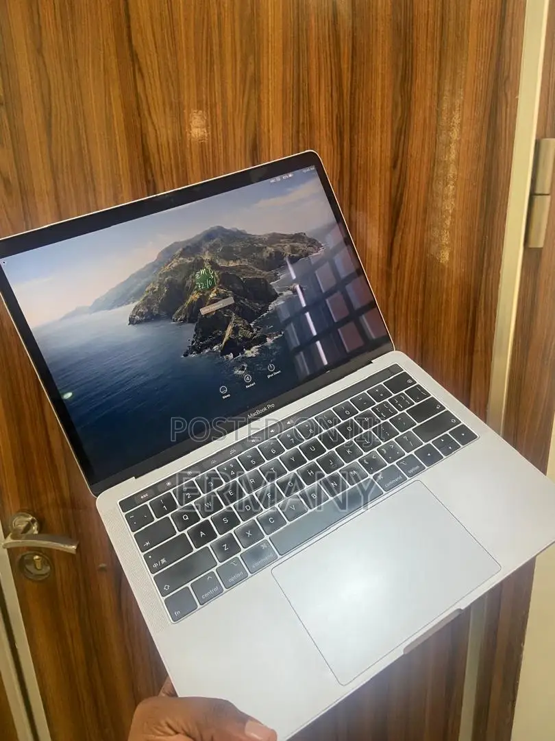 Laptop Apple MacBook Pro 2019 8GB Intel Core i5 SSD 256GB