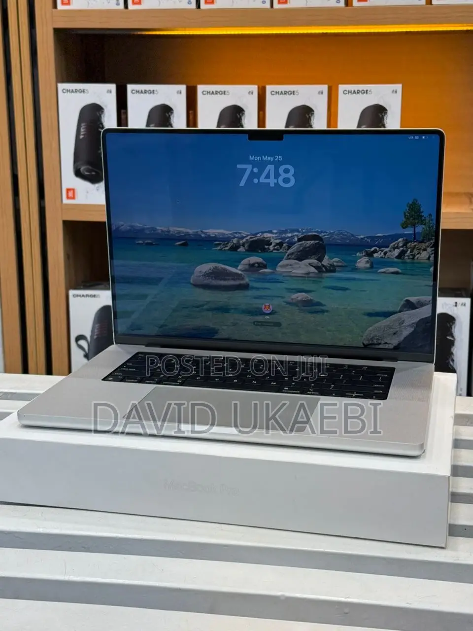 New Laptop Apple MacBook Pro 2025 M5 14-inch 16GB Apple M5 Pro SSD 1T