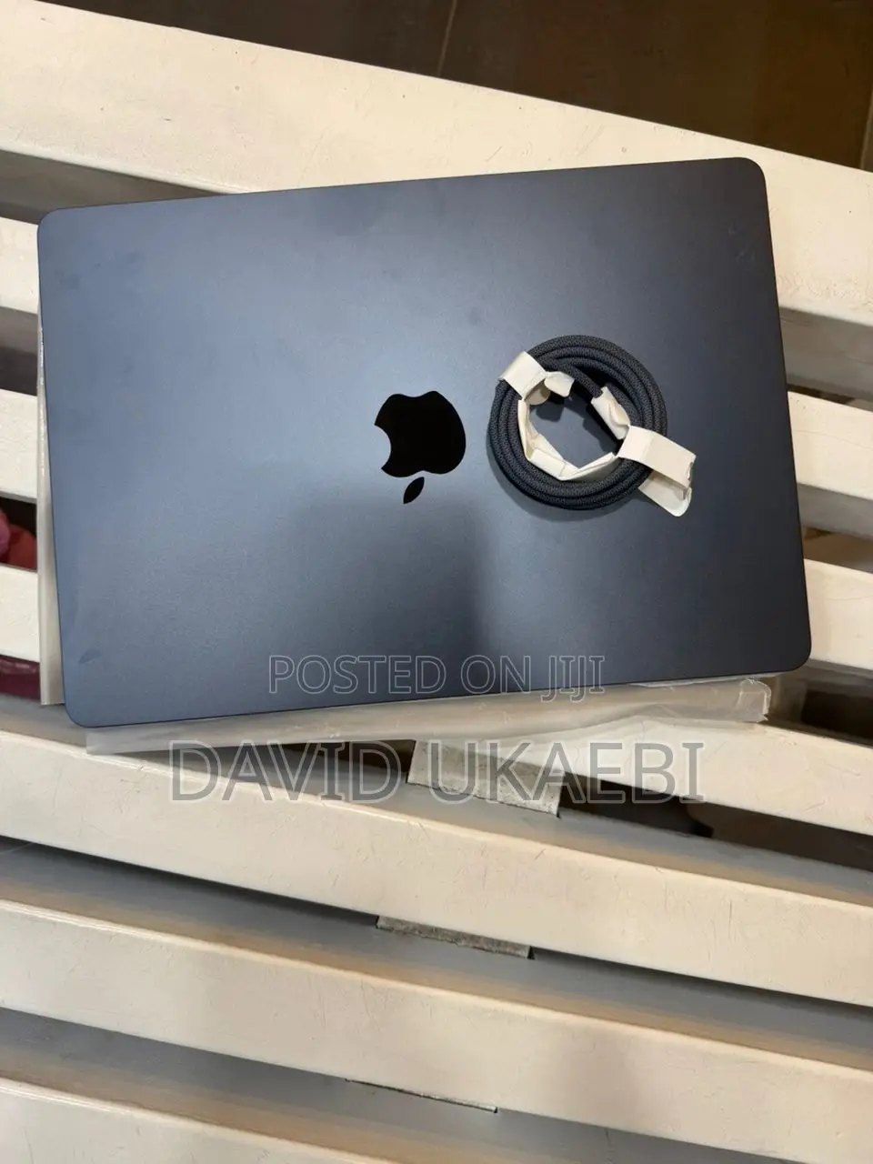 New Laptop Apple MacBook Pro 2025 M5 14-inch 16GB Apple M5 Pro SSD 1T