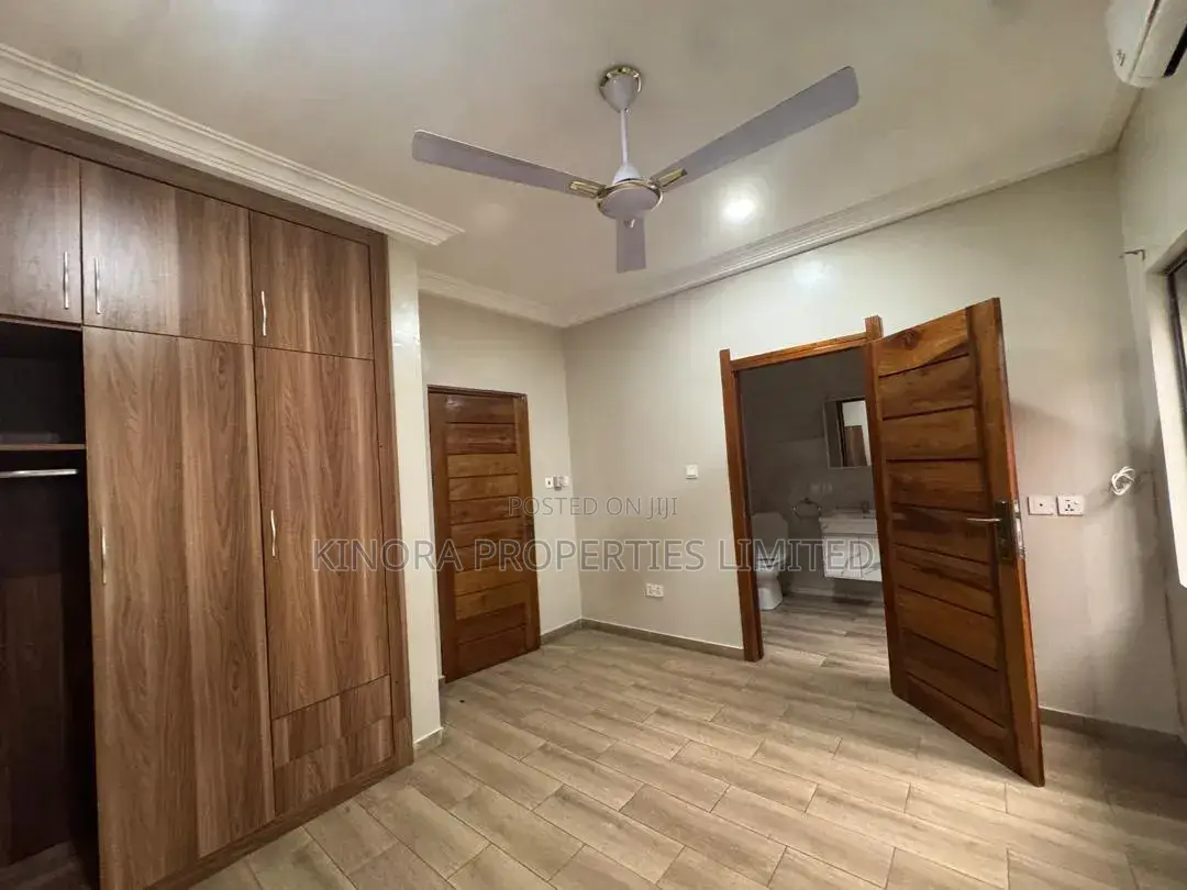 4bdrm Duplex in Adjiganor Cocoa, Ability for rent