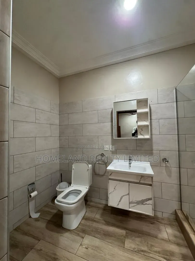 4bdrm Duplex in Adjiganor Cocoa, Ability for rent