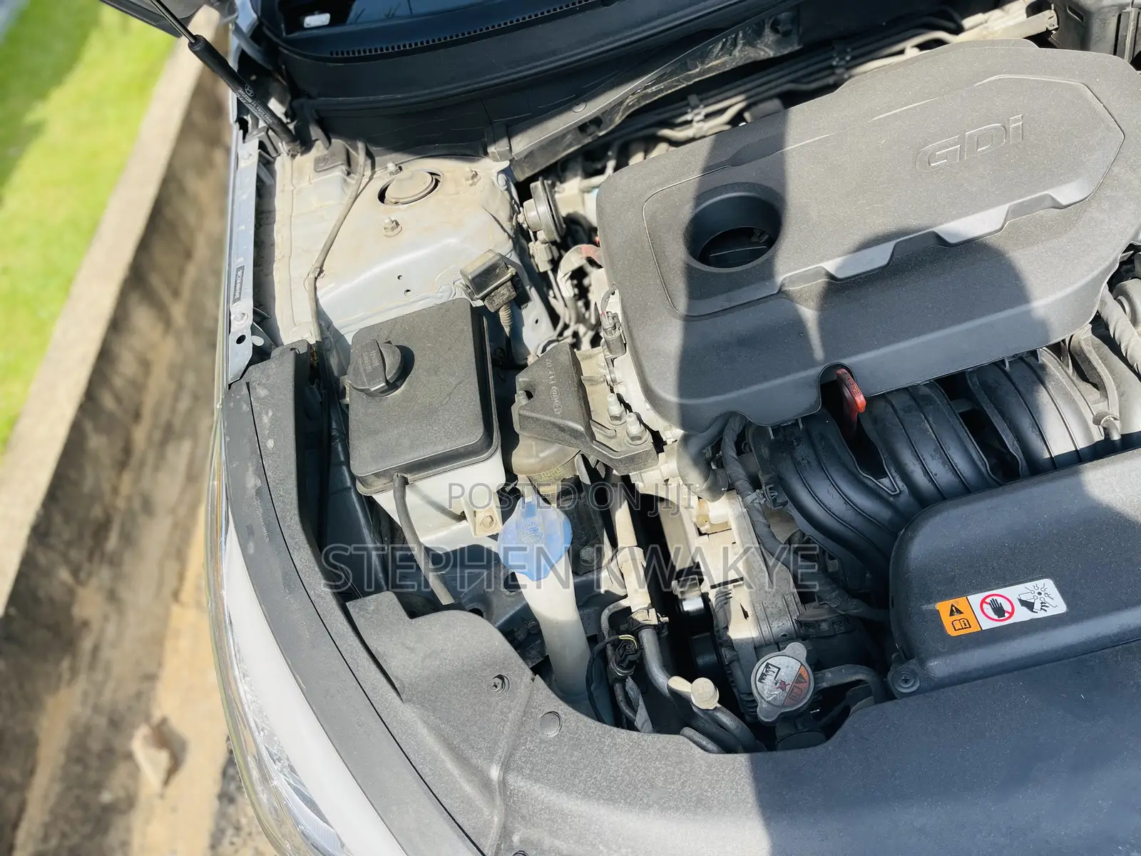 Hyundai Sonata Base Sedan FWD (2.4L 4cyl 6A) 2017 Gray