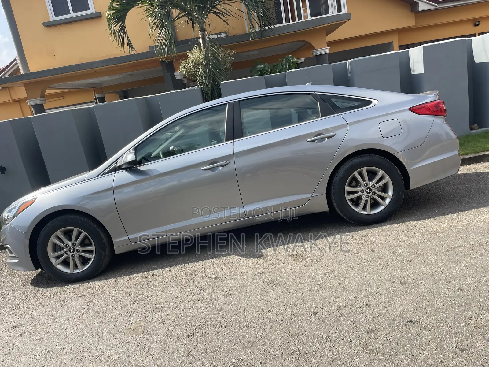 Hyundai Sonata Base Sedan FWD (2.4L 4cyl 6A) 2017 Gray