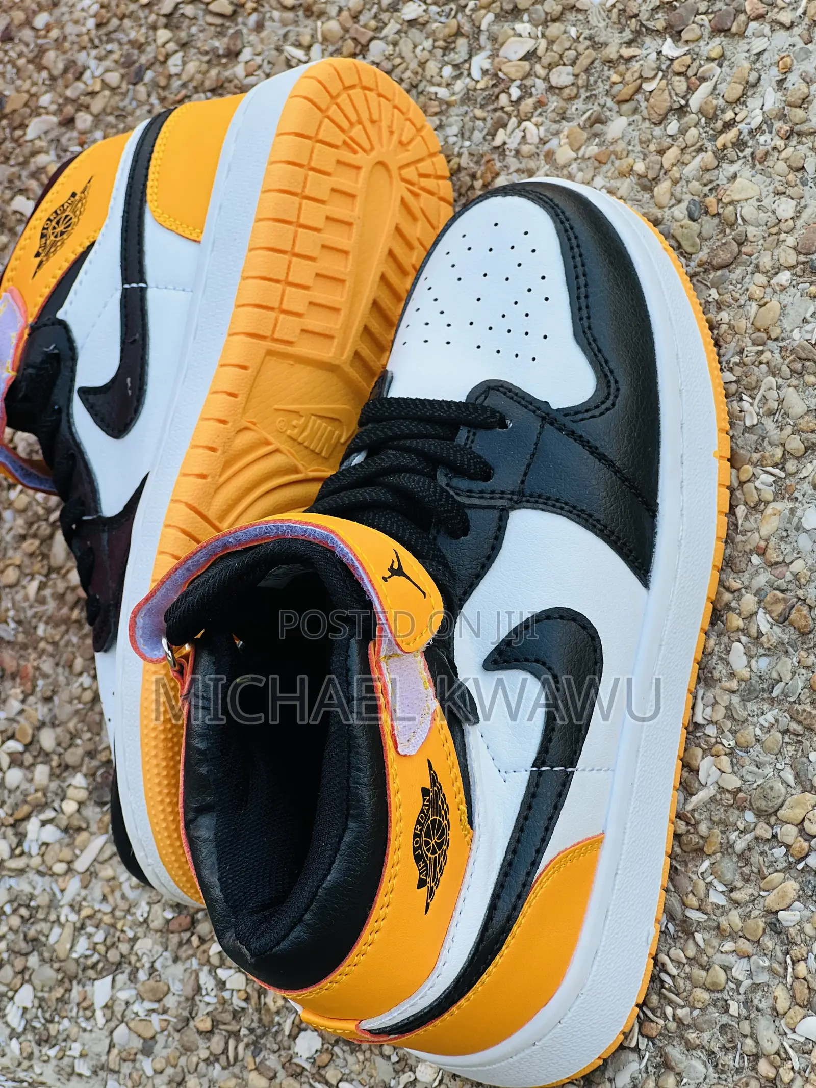 Kids Sneakers
