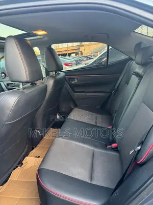 Toyota Corolla S Plus 4dr Sedan (1.8L 4cyl CVT) 2015 Gray