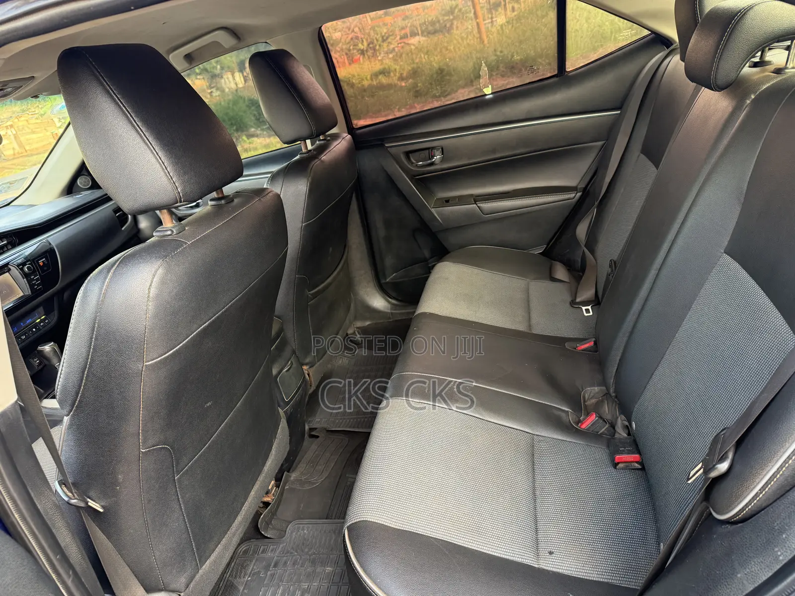 Toyota Corolla 2016 Blue
