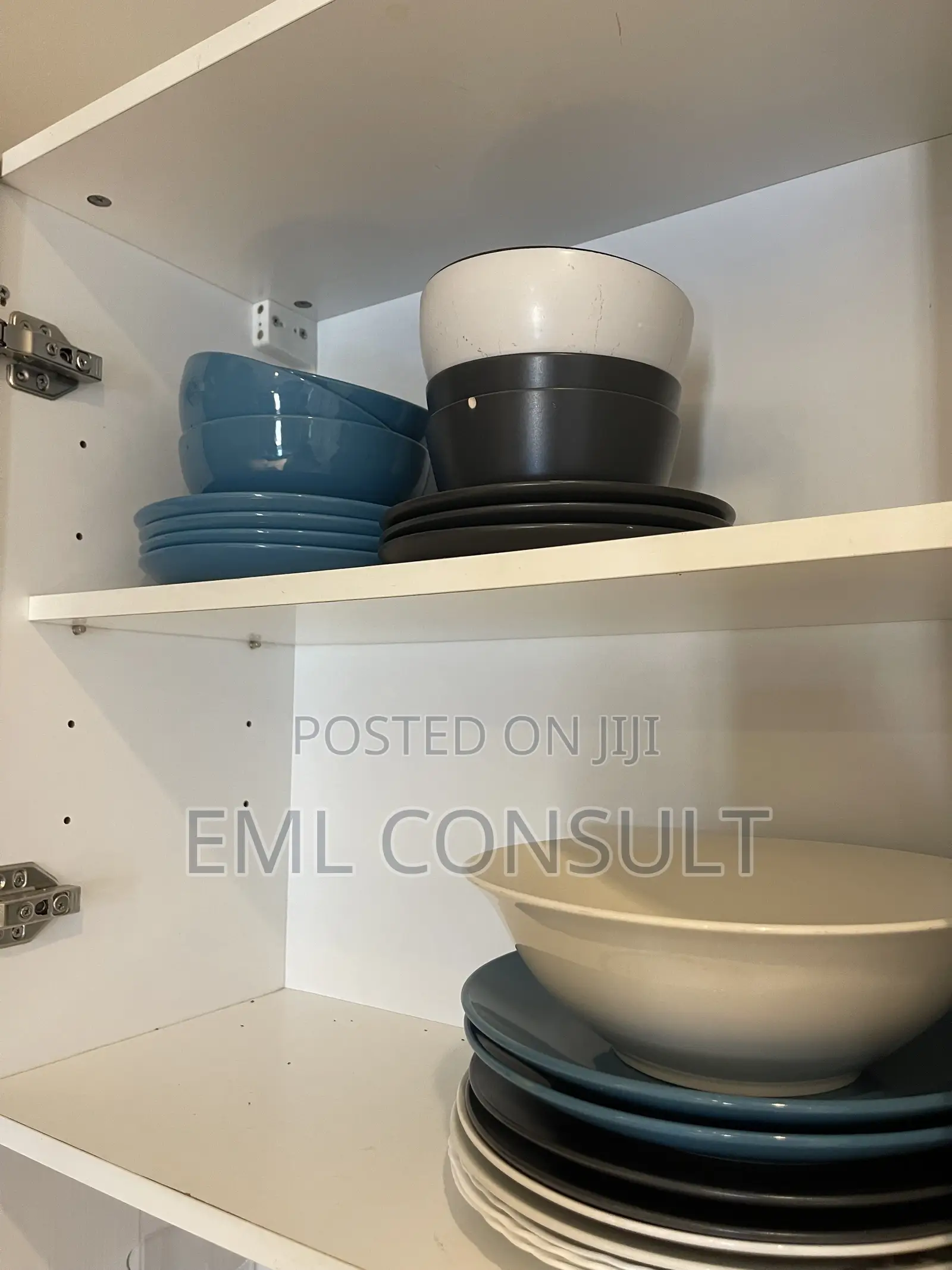 Furnished 2bdrm Apartment in Eml Real Estate, Airport Residential Area
