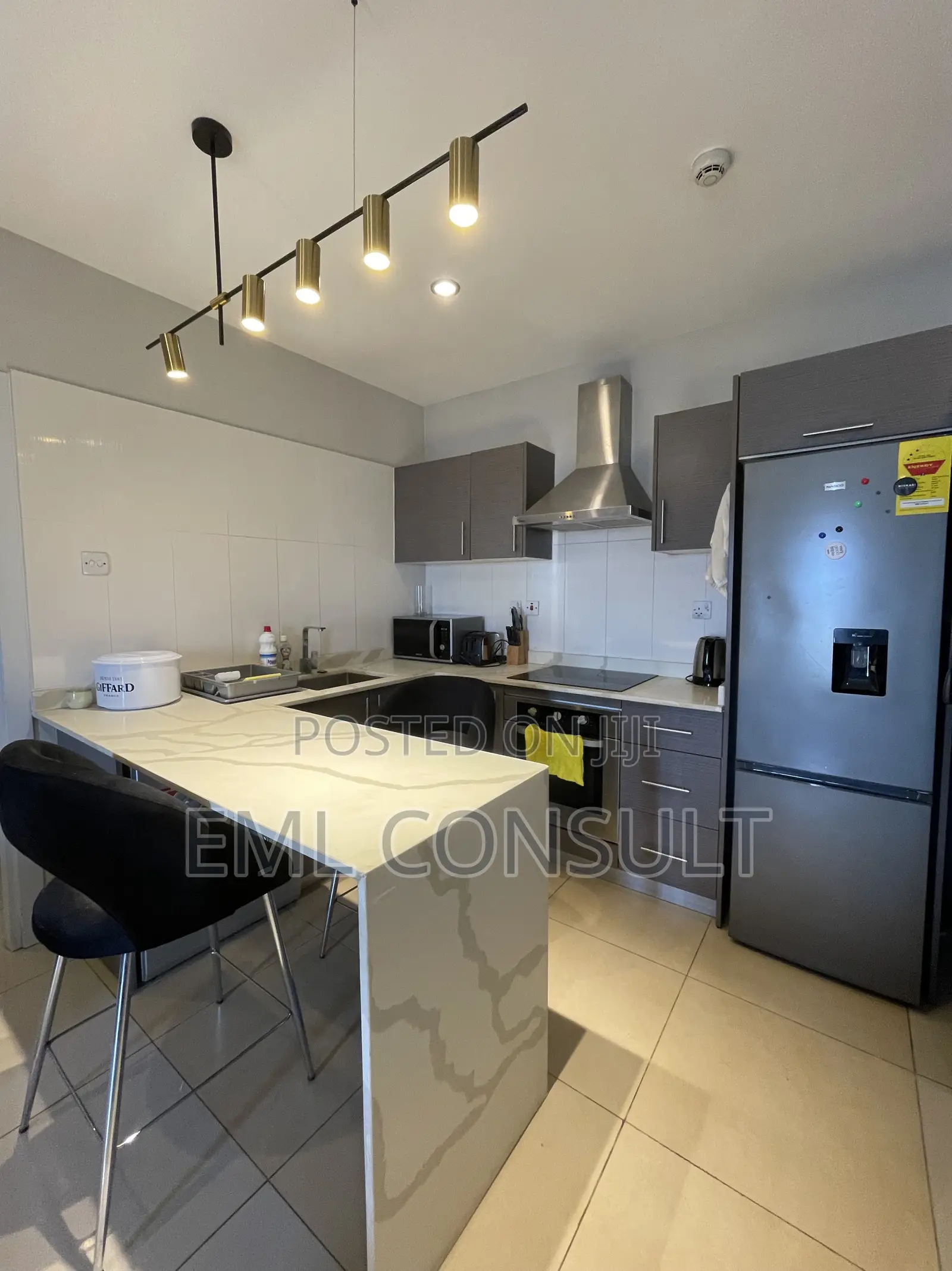 Furnished 2bdrm Apartment in Eml Real Estate, Airport Residential Area