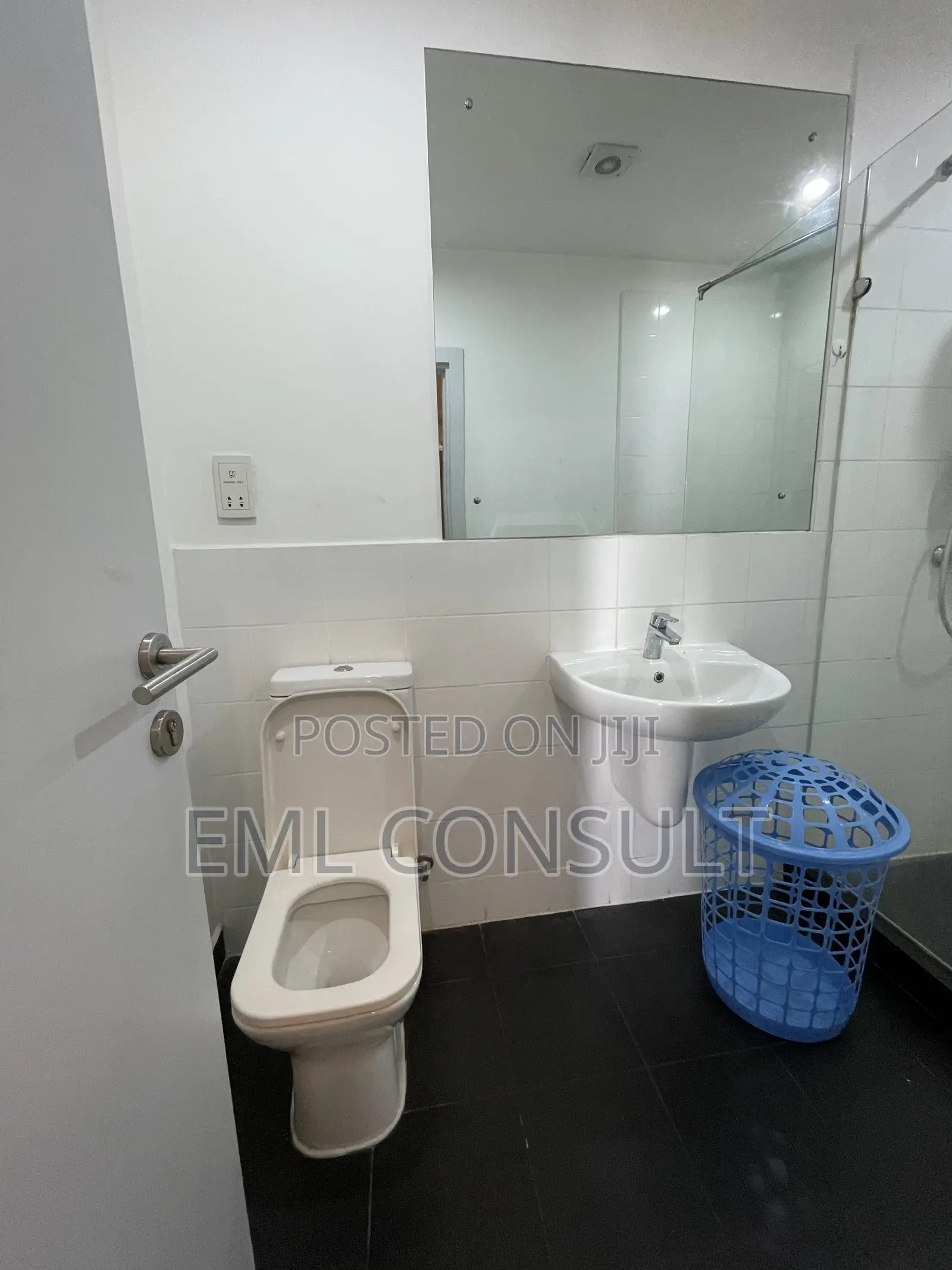 Furnished 2bdrm Apartment in Eml Real Estate, Airport Residential Area