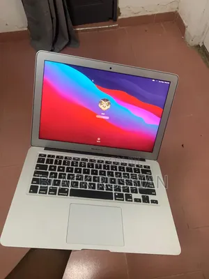 Laptop Apple MacBook Air 2015 4GB Intel Core i5 SSD 128GB