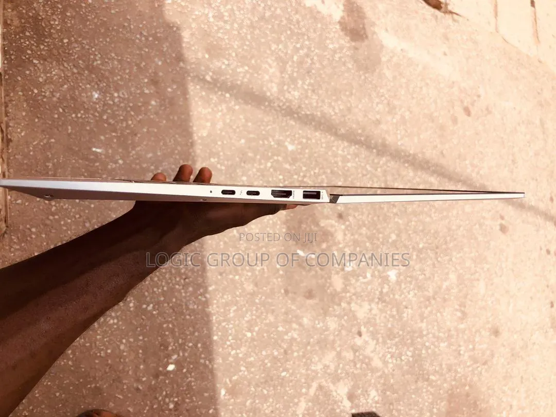 Laptop HP EliteBook x360 1030 G8 16GB Intel Core i7 SSD 512GB