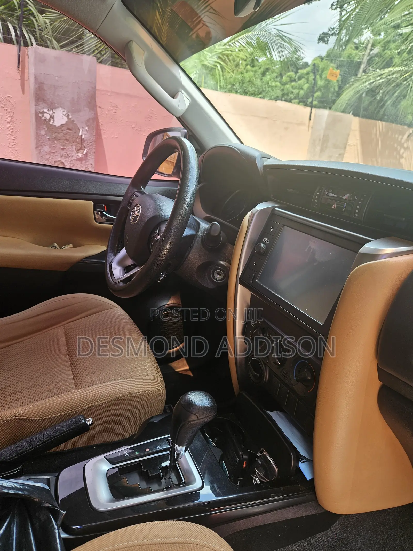 Toyota Fortuner 2.7 AWD 2021 White