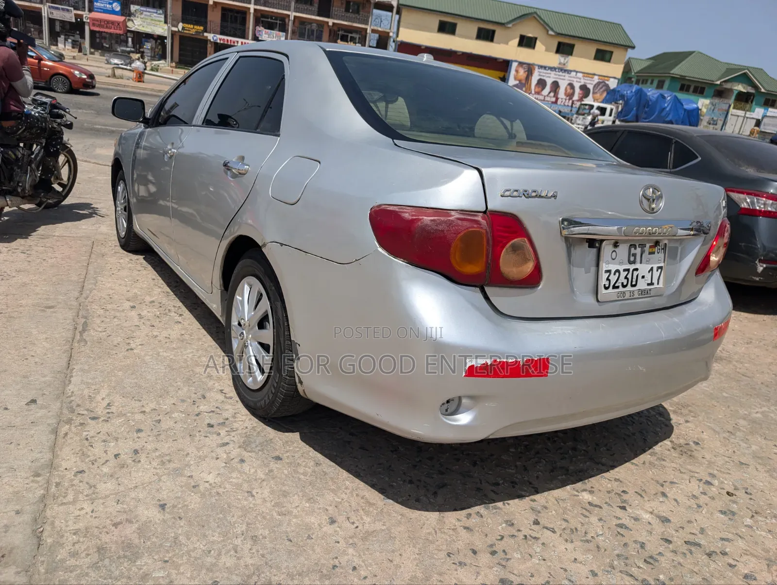 Toyota Corolla LE 4dr Sedan (1.8L 4 cyl 4A) 2009 Silver