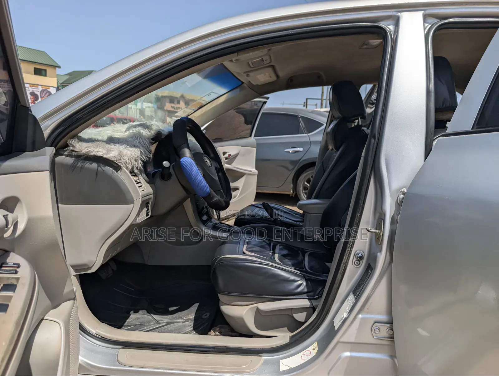 Toyota Corolla LE 4dr Sedan (1.8L 4 cyl 4A) 2009 Silver