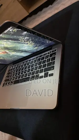 Laptop 8GB Intel Core 5 SSD 128GB