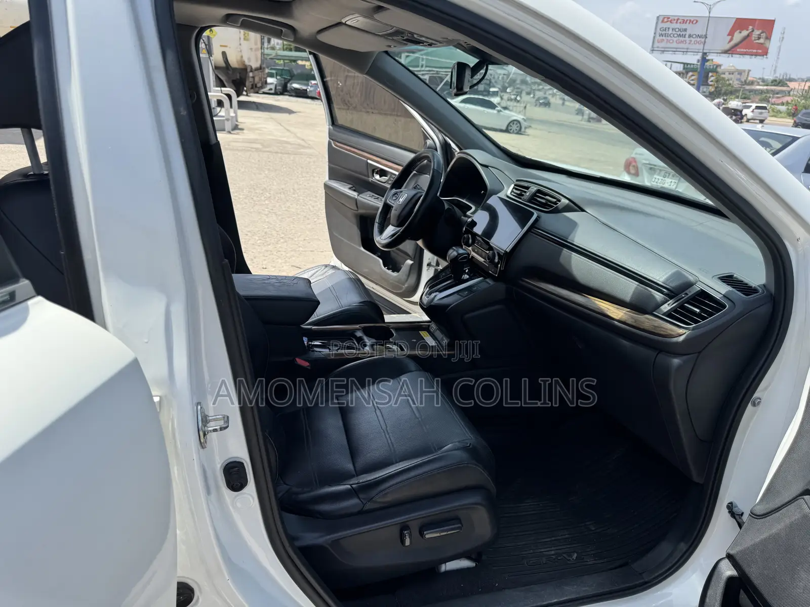 Honda CR-V Touring AWD 2019 White