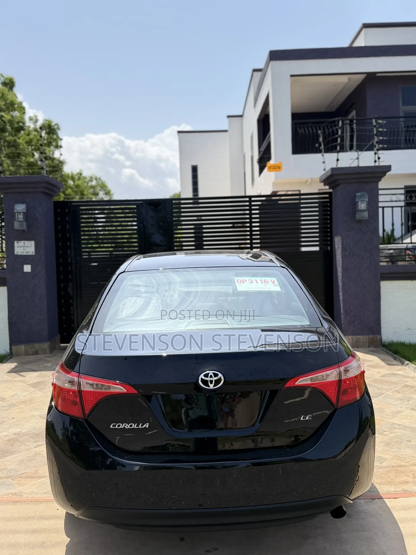 Toyota Corolla LE ECO 4dr Sedan (1.8L 4cyl CVT) 2017 Black