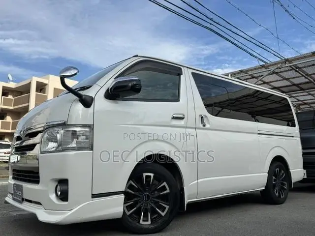 Toyota Voxy 2014 Black