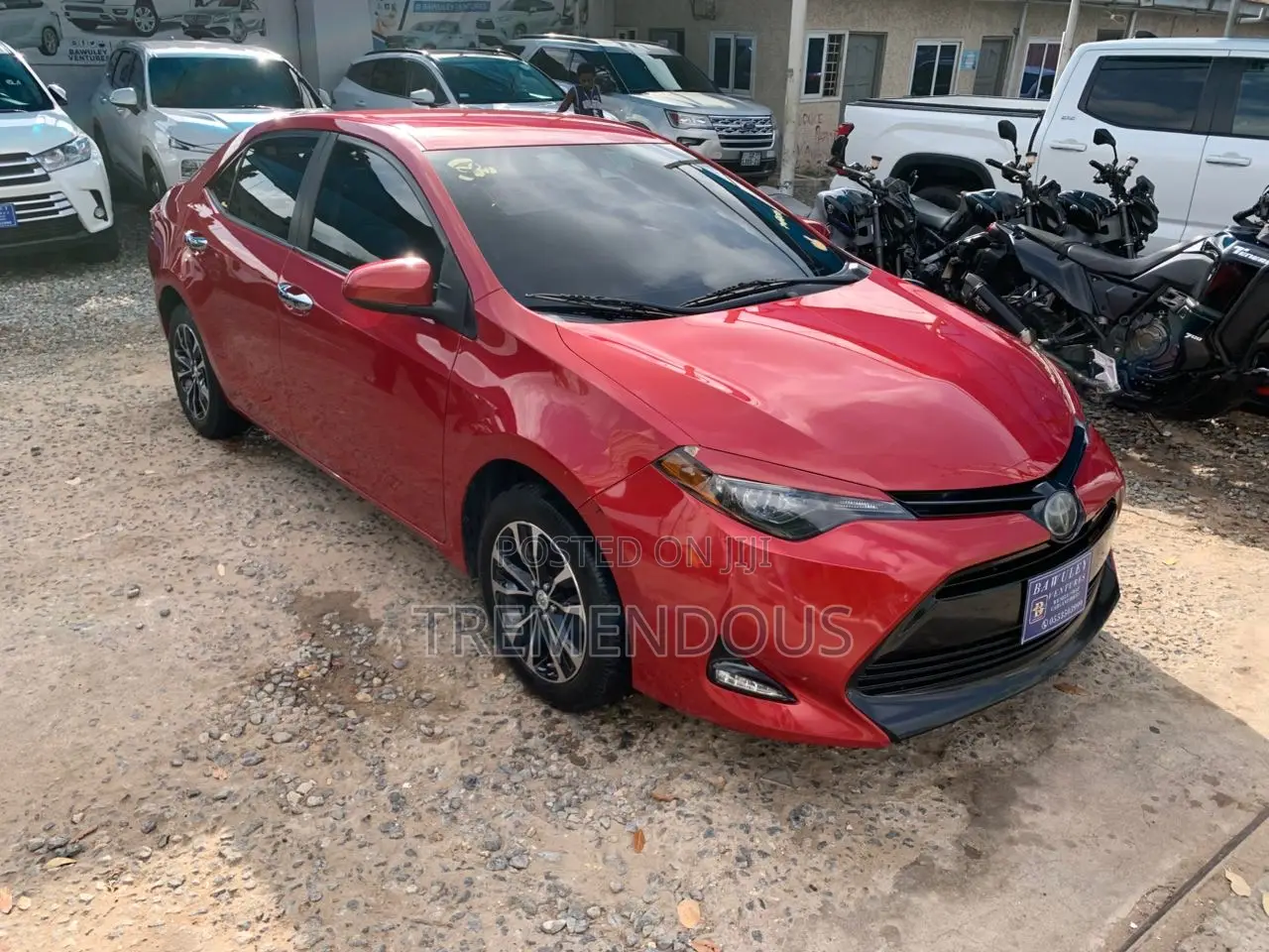 Toyota Corolla LE Eco (1.8L 4cyl 2A) 2018 Red