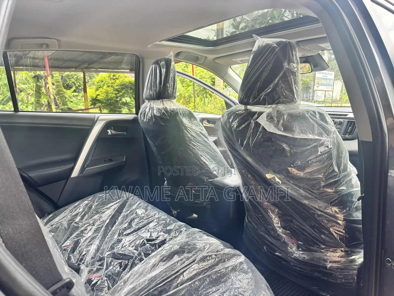 Toyota RAV4 XLE 4dr SUV AWD (2.5L 4cyl 6A) 2018 Gray