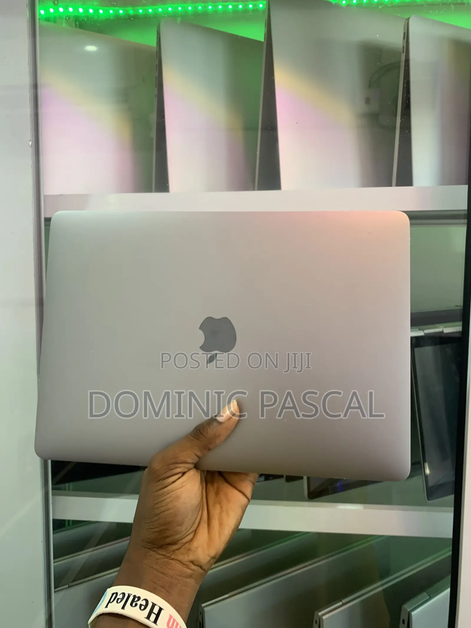 Laptop Apple MacBook Pro 2017 16GB Intel Core i5 SSD 512GB