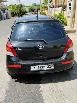 Toyota Vitz 2010 Black