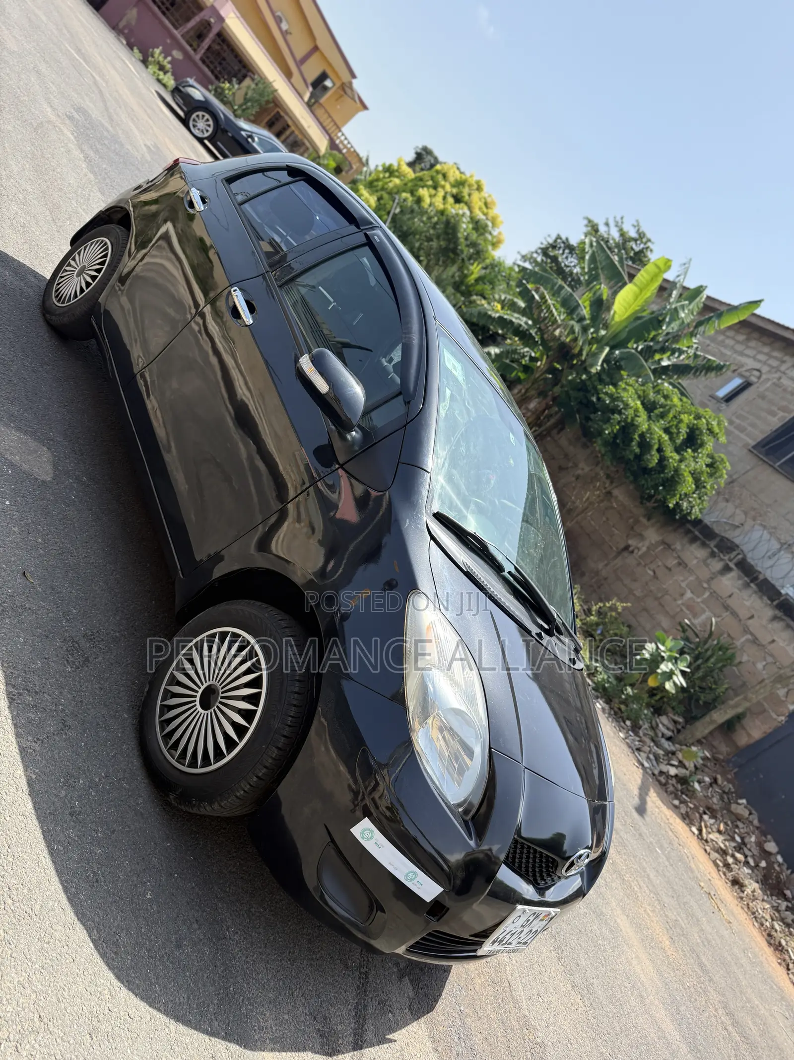 Toyota Vitz 2010 Black