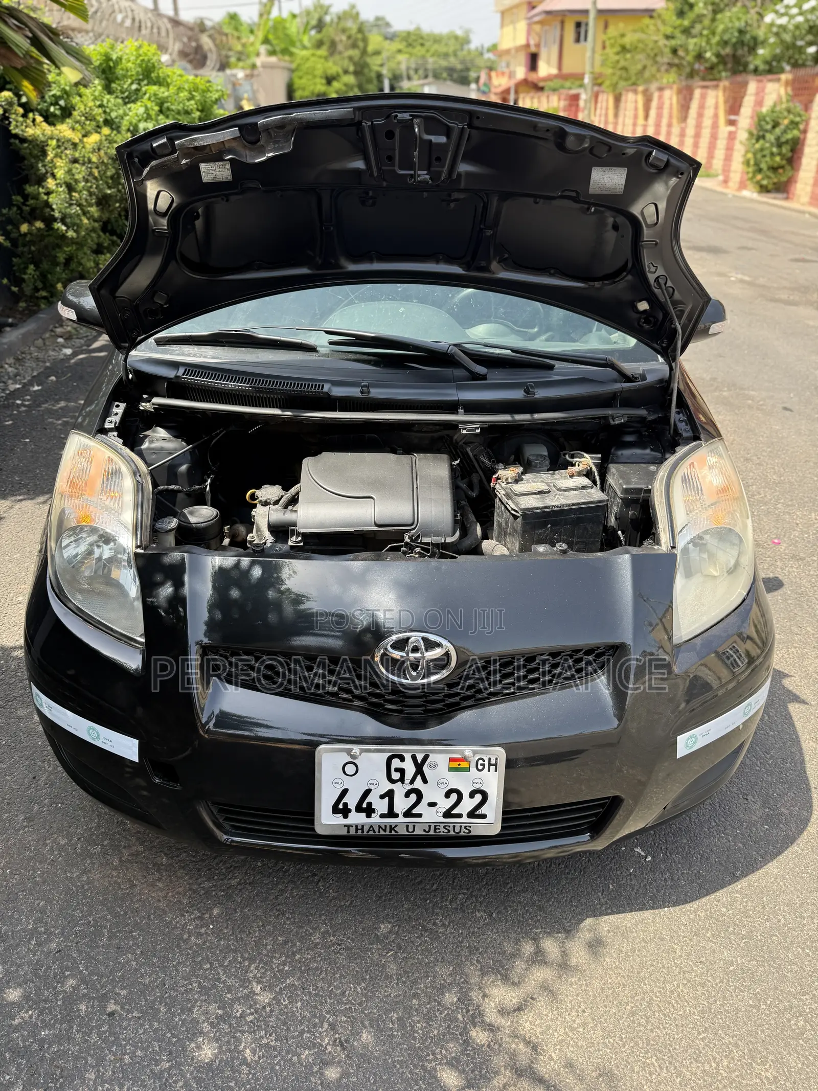 Toyota Vitz 2010 Black
