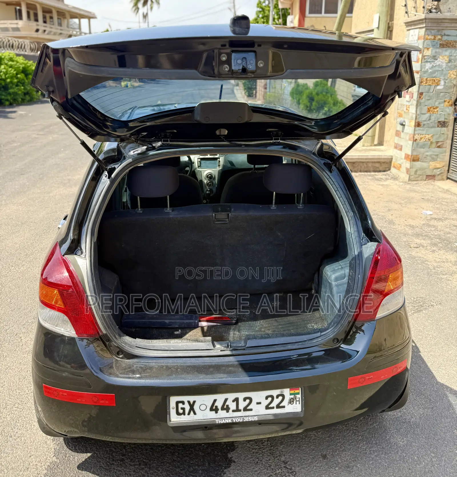 Toyota Vitz 2010 Black
