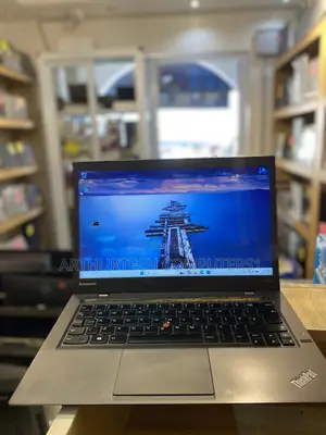 Laptop Lenovo ThinkPad X1 Carbon 8GB Intel Core i7 SSD 256GB