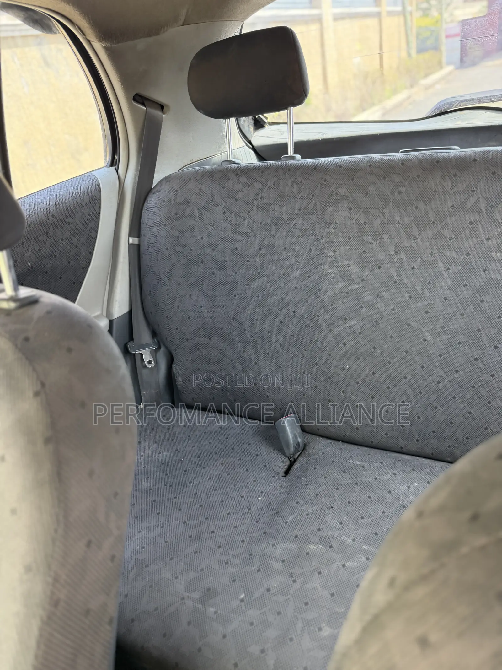 Toyota Vitz 2010 Black
