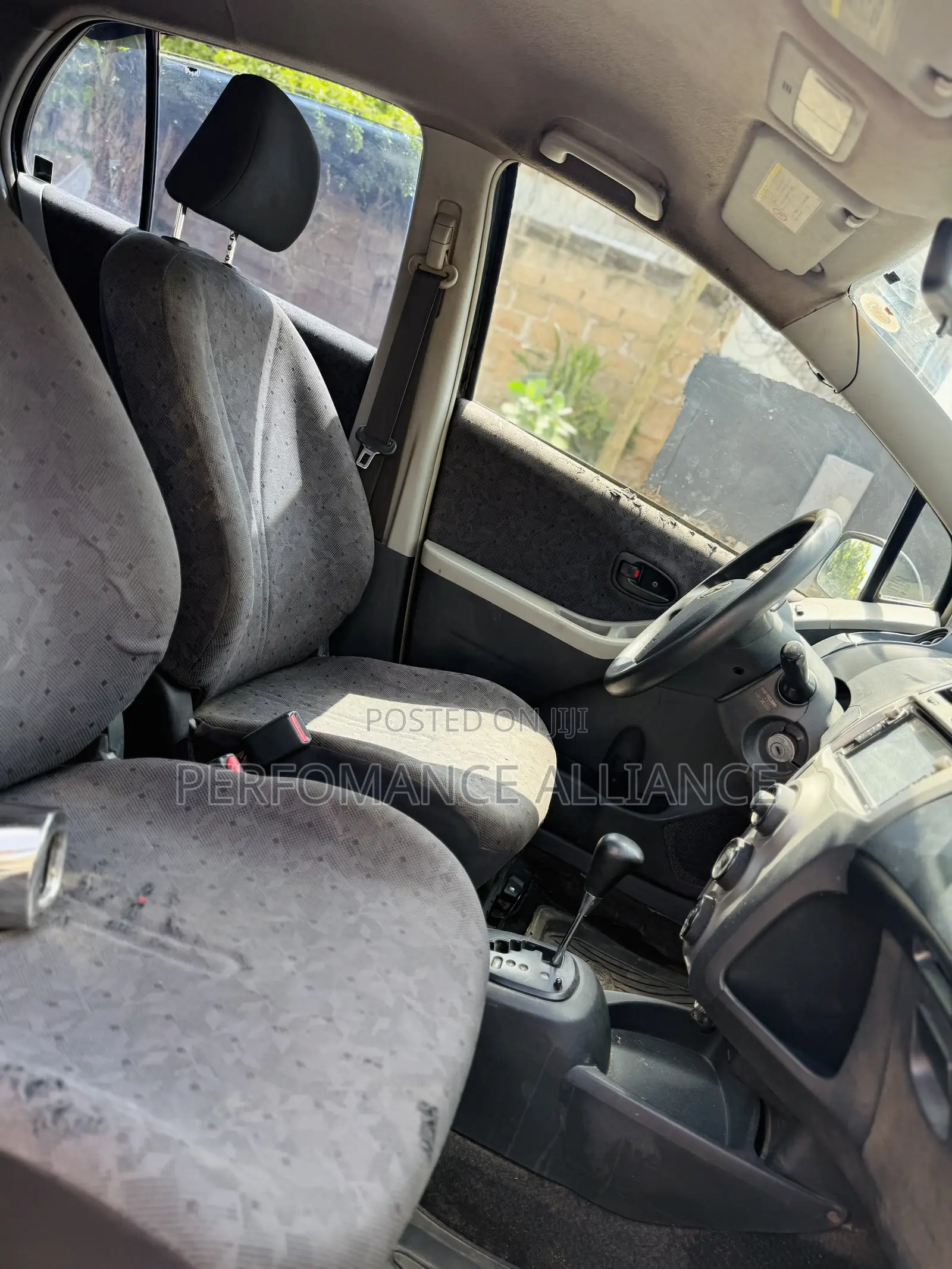 Toyota Vitz 2010 Black