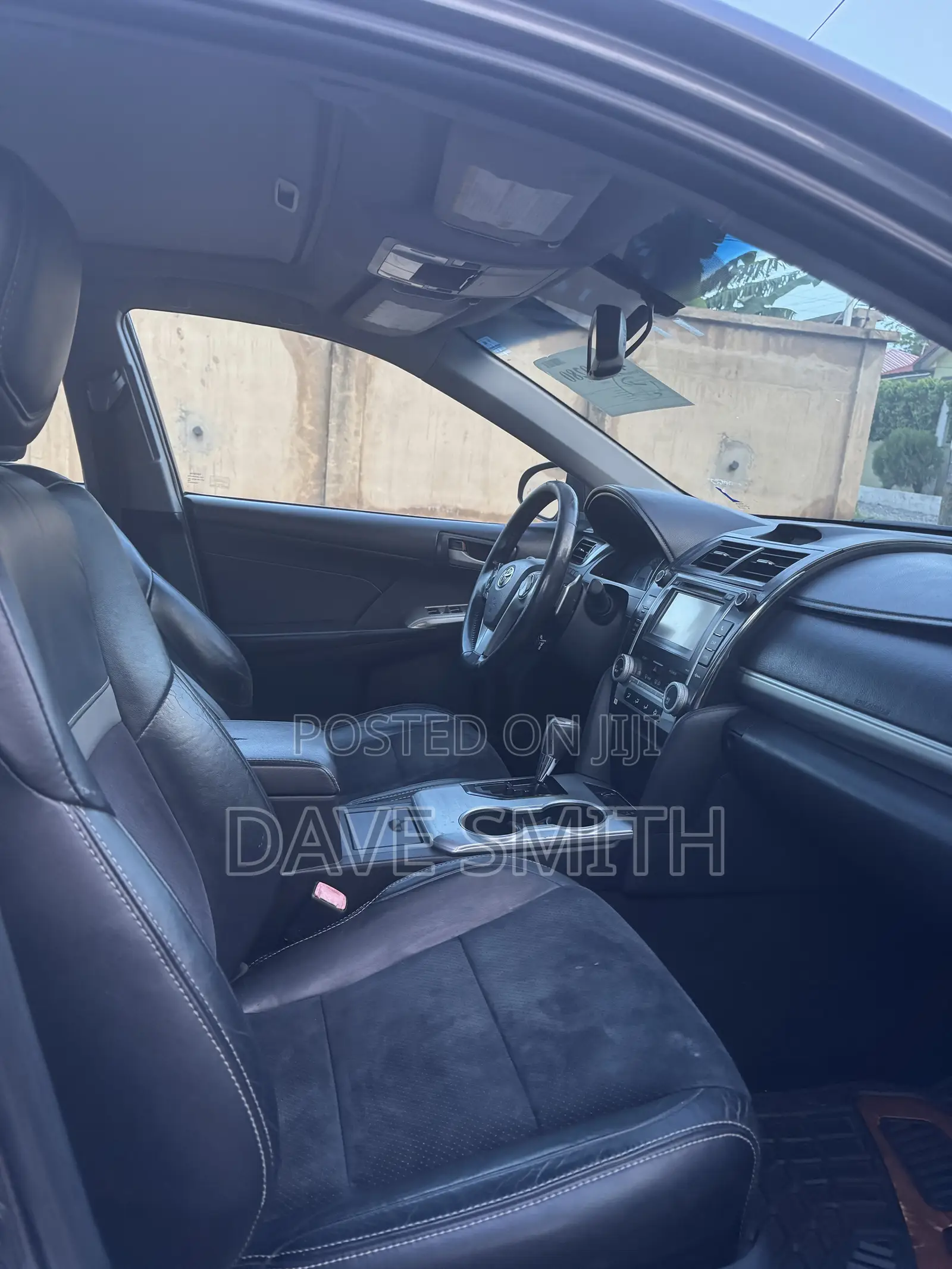 Toyota Camry SE 4dr Sedan (2.5L 4cyl 6A) 2014 Gray